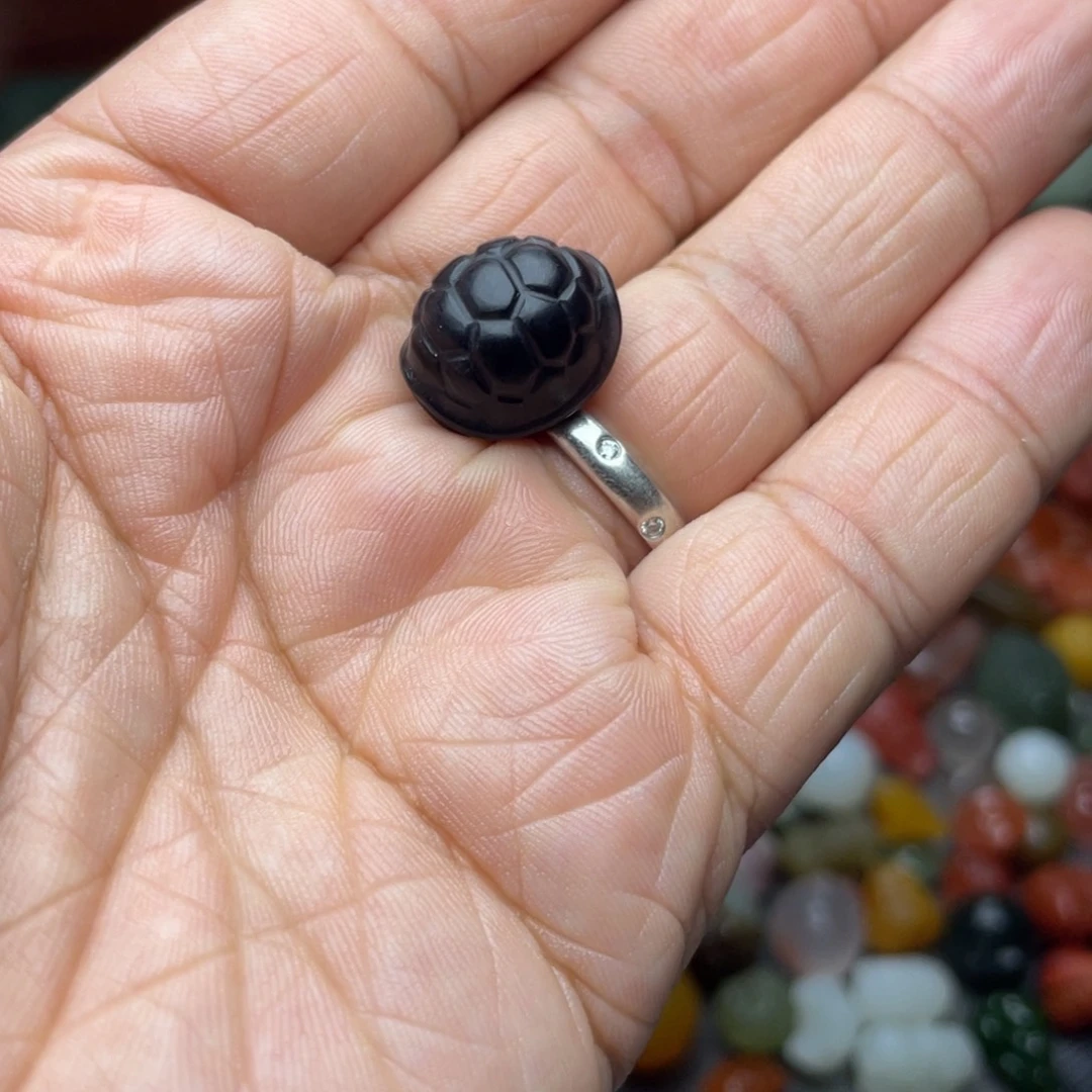 夺***苏和田玉未镶嵌颈饰