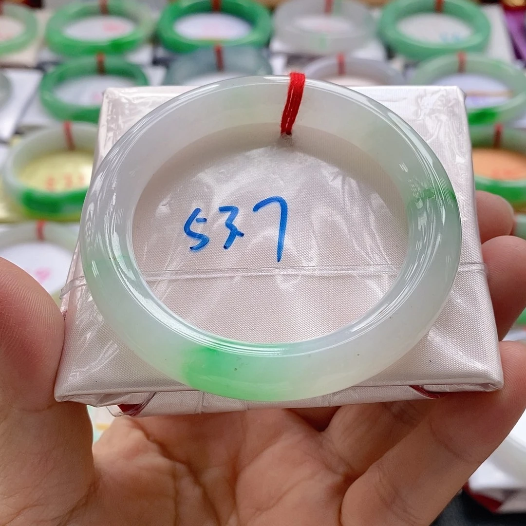 翡翠手镯未镶嵌7号