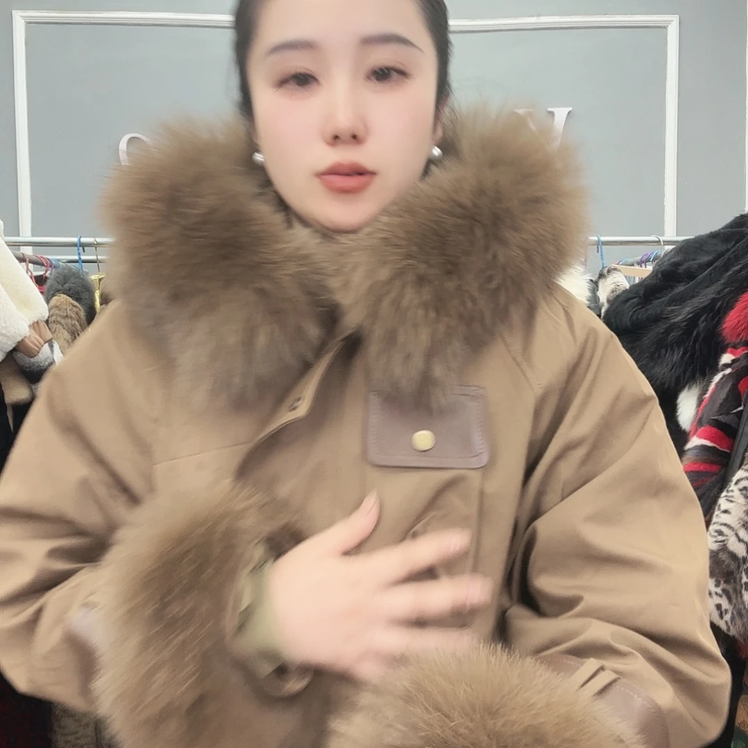 姚小妖家高端皮草