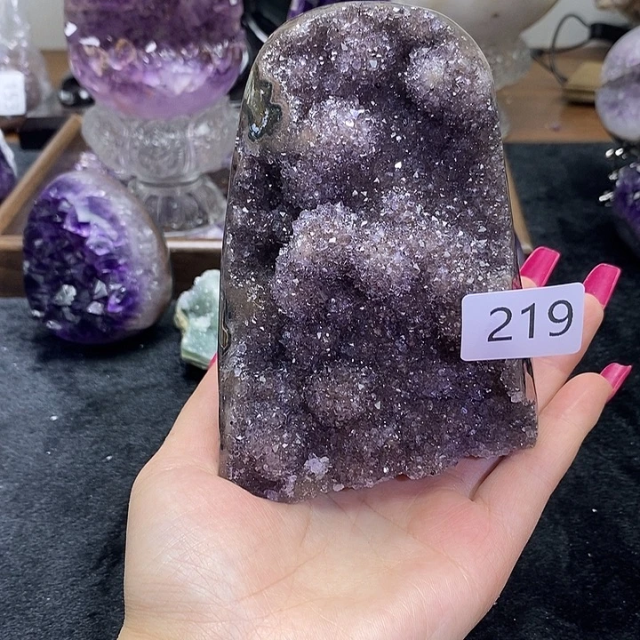 万***美紫晶大型摆件（非配饰）未镶嵌