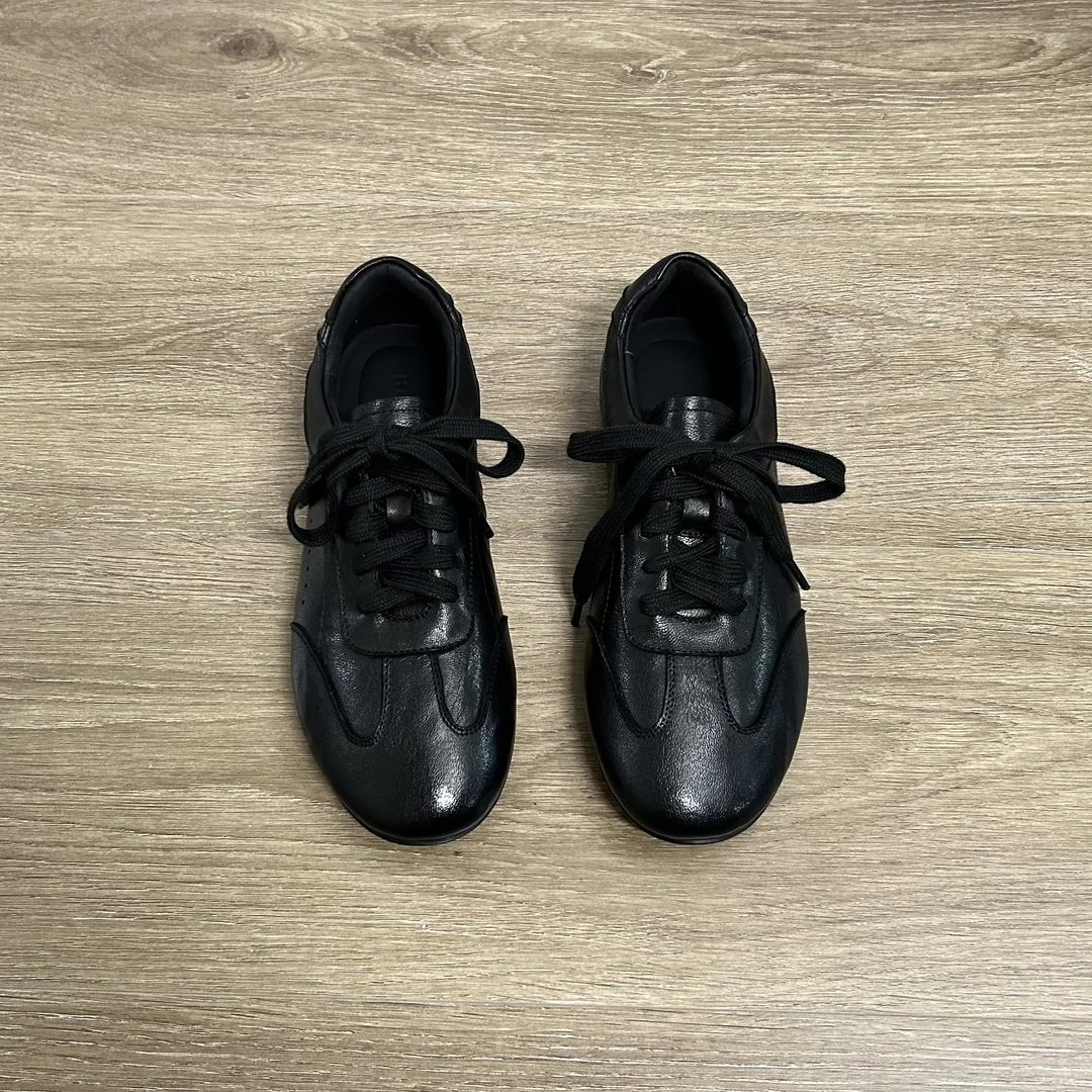 Dannyfrey2025新款运动休闲女新款百搭简约时尚柔软休闲德训鞋女