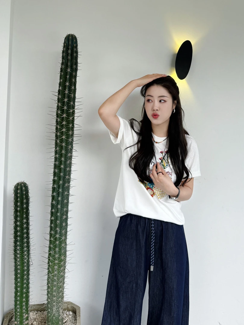 9138重工钉珠短袖T恤