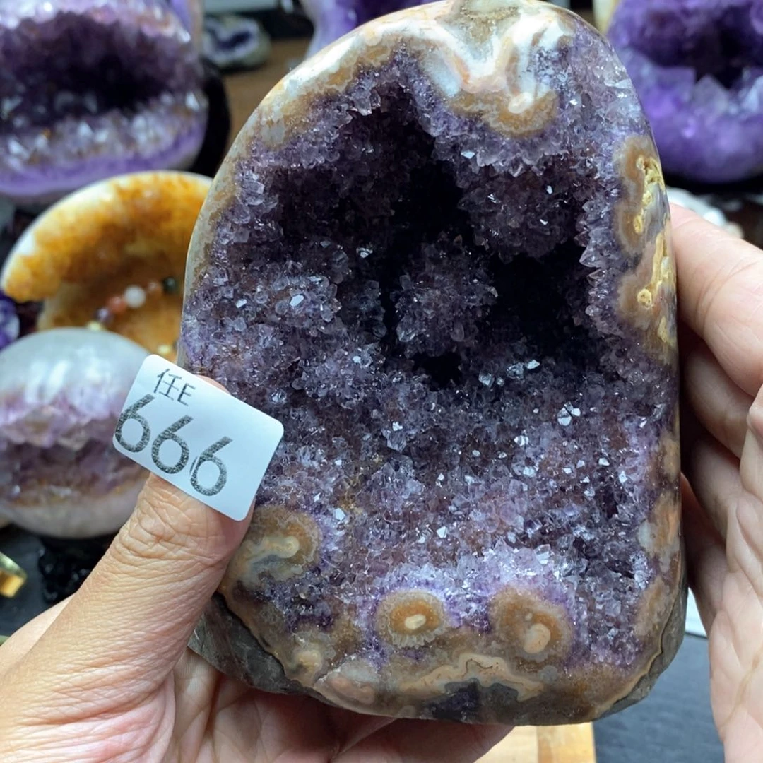 未镶嵌大型摆件（非配饰）水晶