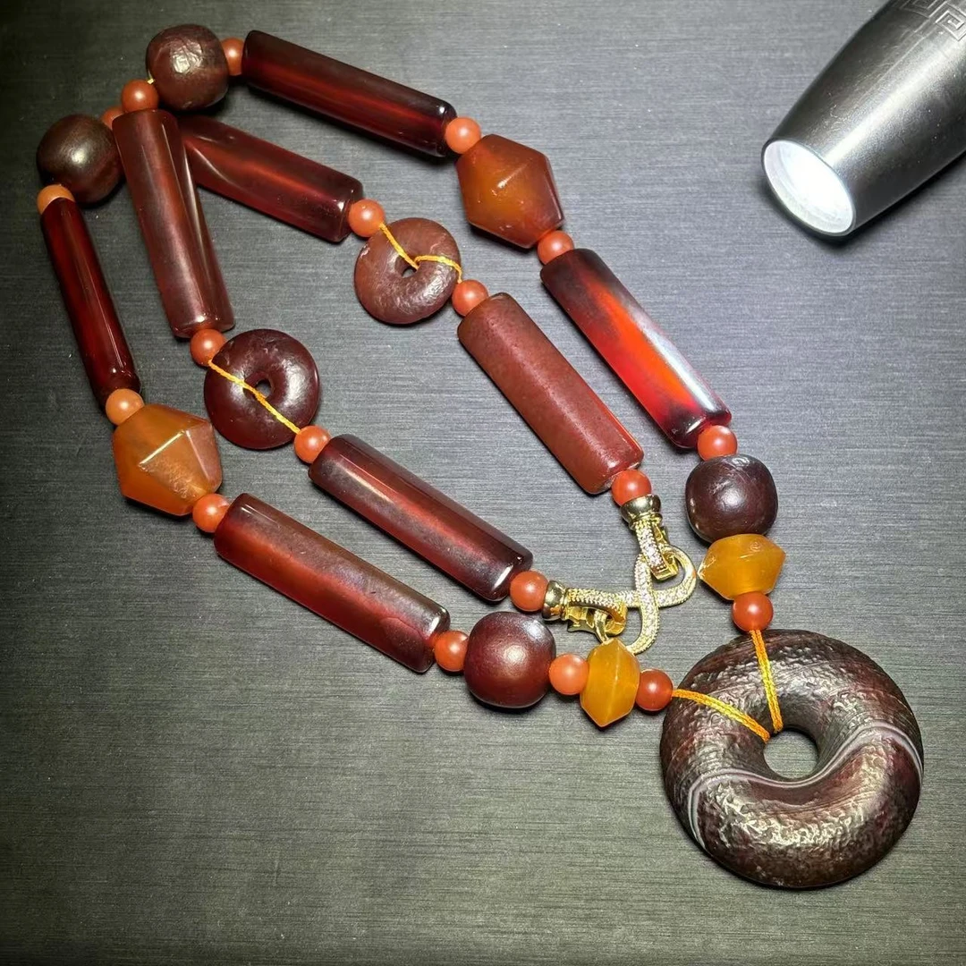 S7661-黑金宝胆玛瑙平安扣项链