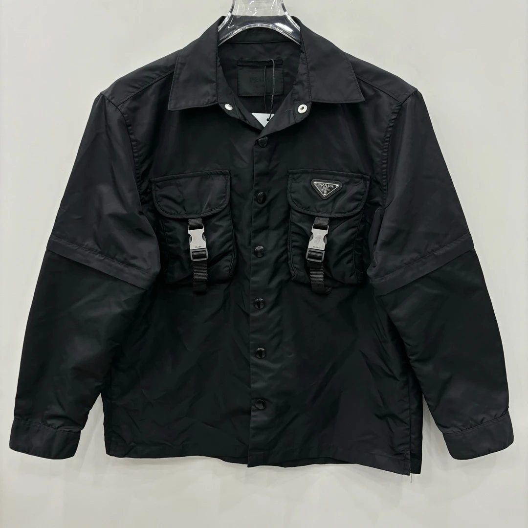 99新 Prada/普拉达 纯色单排扣可拆卸尼龙长袖夹克外套/S码/7009