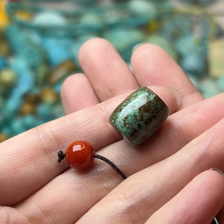 南红玛瑙未镶嵌颈饰