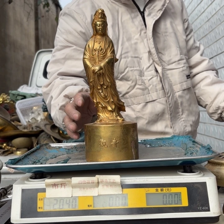 889 铜器物品理性消费