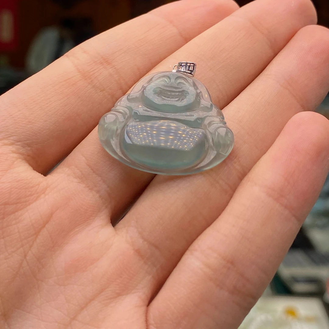 约23*26*2.8mm危料翡翠18K金镶佛公吊坠(配皮绳）