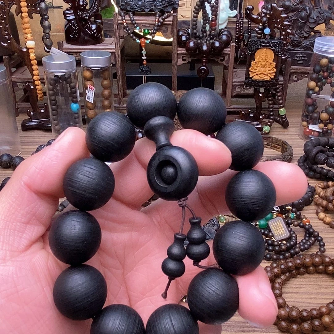 滴血莲花菩提手串