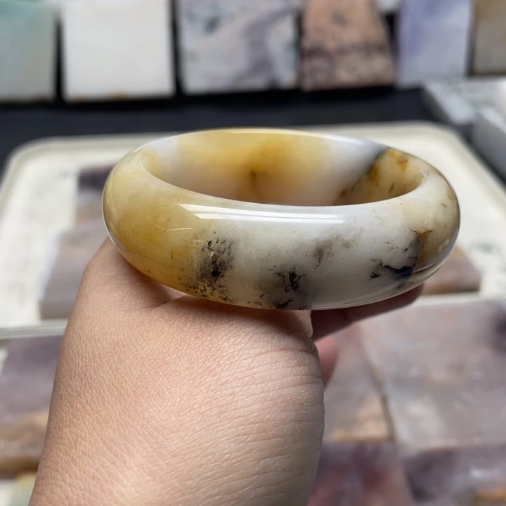 石英质玉未镶嵌定制57福利