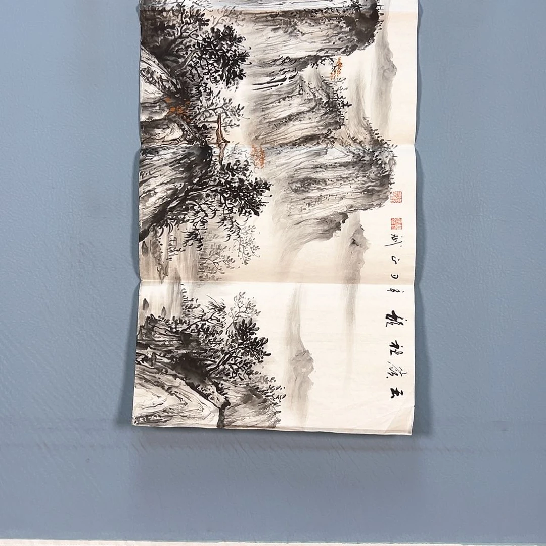 国画592 花鸟和蝴蝶都会出现