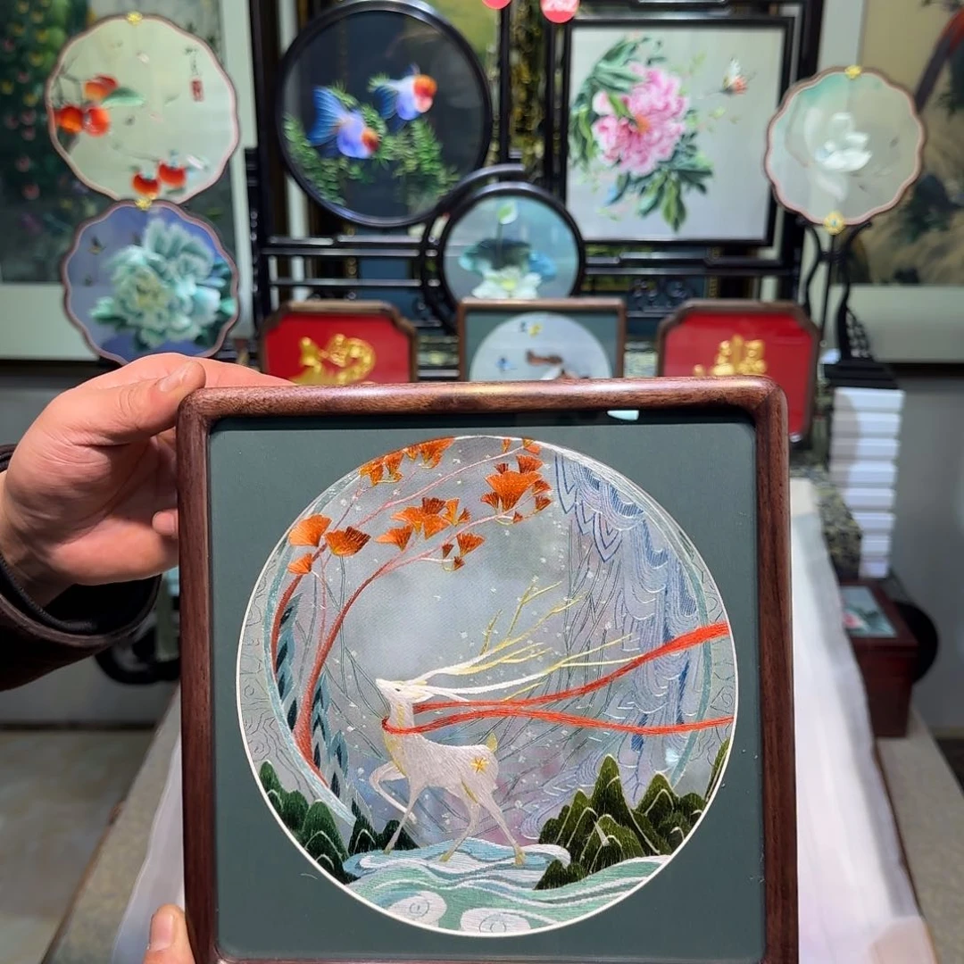 刺绣刺绣工艺精湛