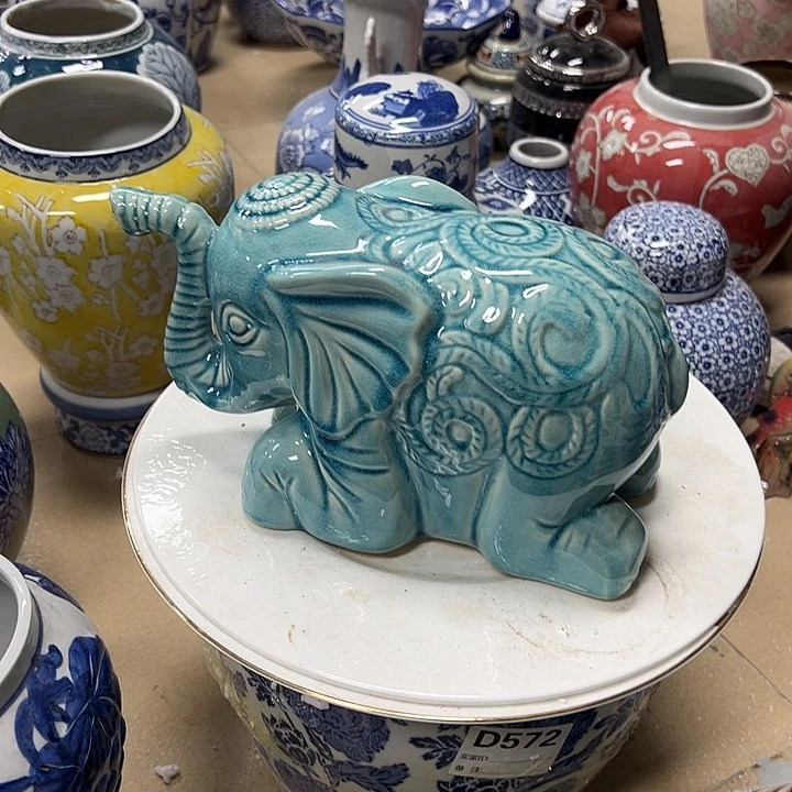 瓷片微瑕。。。。。。。。。。。