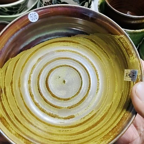 瓷片瓷器，各种摆件，瓷片，口直径15。