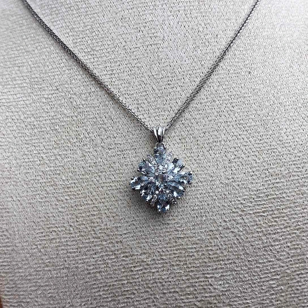 银S925镶嵌吊坠(赠链)海蓝宝石一物一证