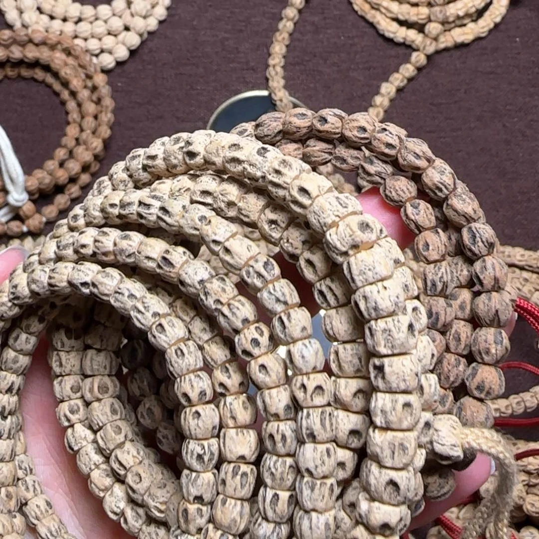 柏香籽/百香籽吊坠蝶*