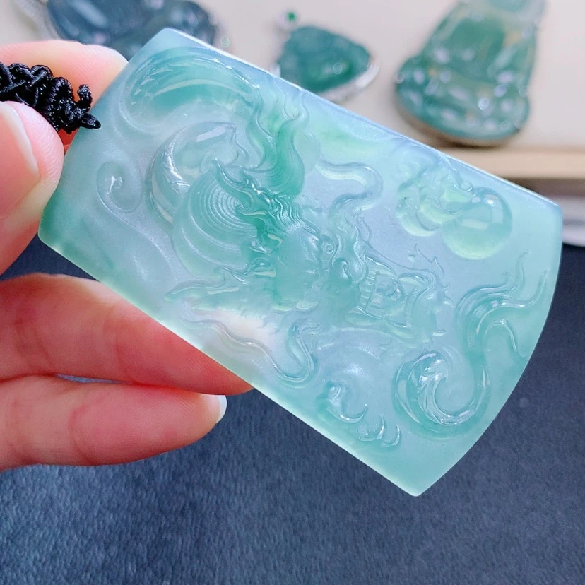 【闪购商品】翡翠颈饰未镶嵌翡翠