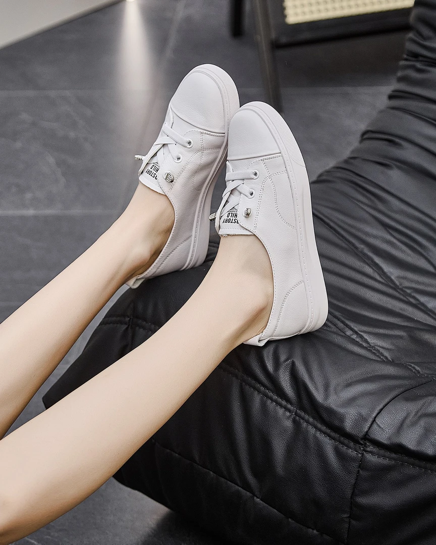 薄款低帮透气夏季休闲板鞋软底厚底职场休闲风01231