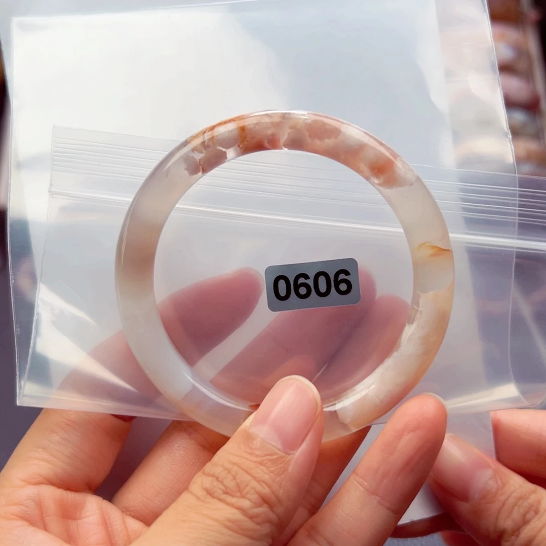 手镯玛瑙/玉髓未镶嵌初**