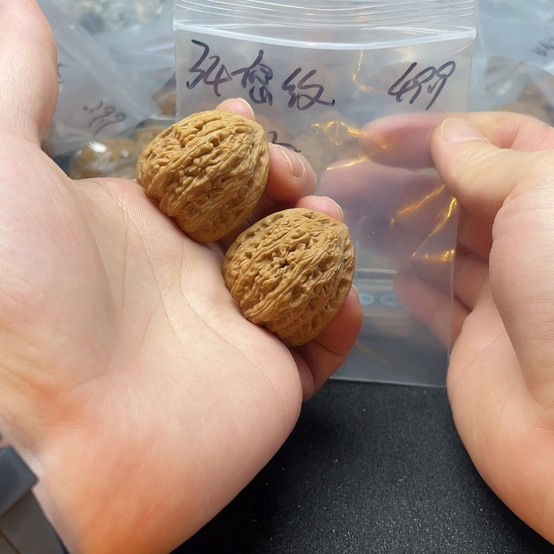 把件文玩核桃密纹