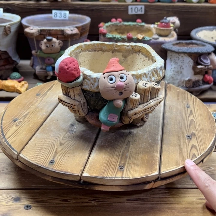 洋***配嘻哈多肉花盆百搭