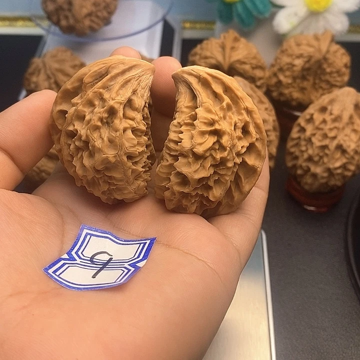 把件文玩核桃招财鼠