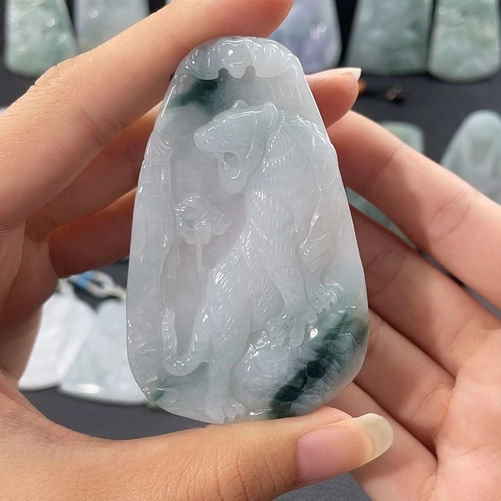 颈饰未镶嵌翡翠翡翠