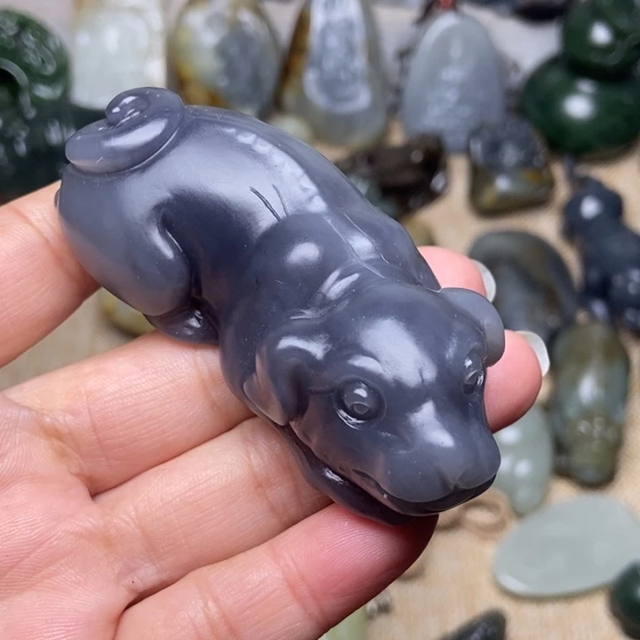 嘟***嘟和田玉未镶嵌颈饰