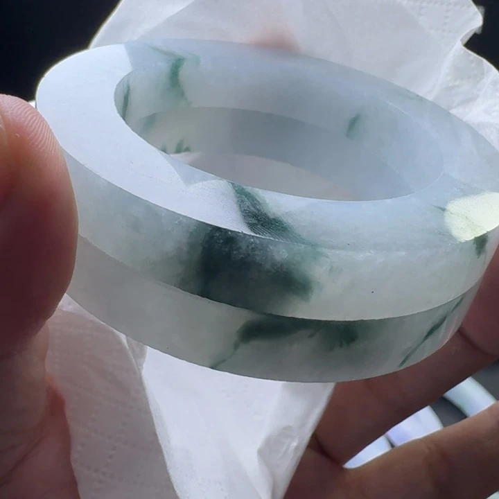 未镶嵌手镯定制翡翠