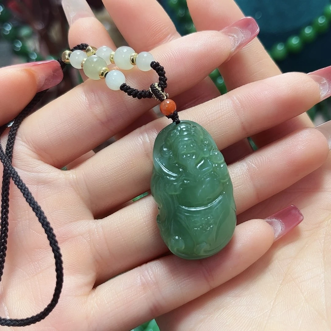 和田玉吊坠未镶嵌我****箱