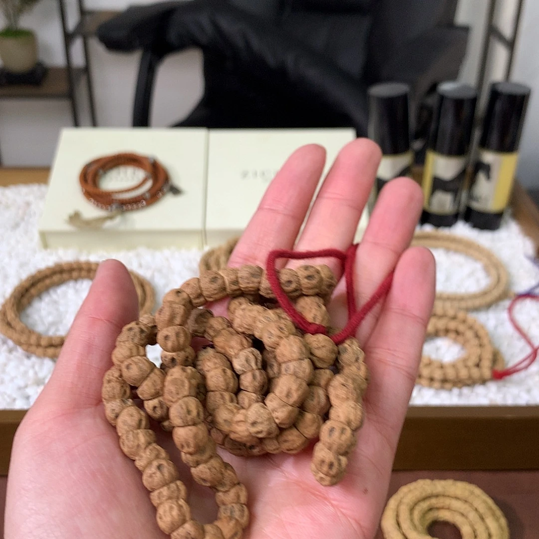 ****斯吊坠柏香籽/百香籽大肠