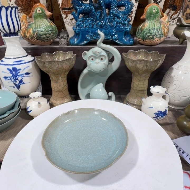 手工制作陶瓷摆件