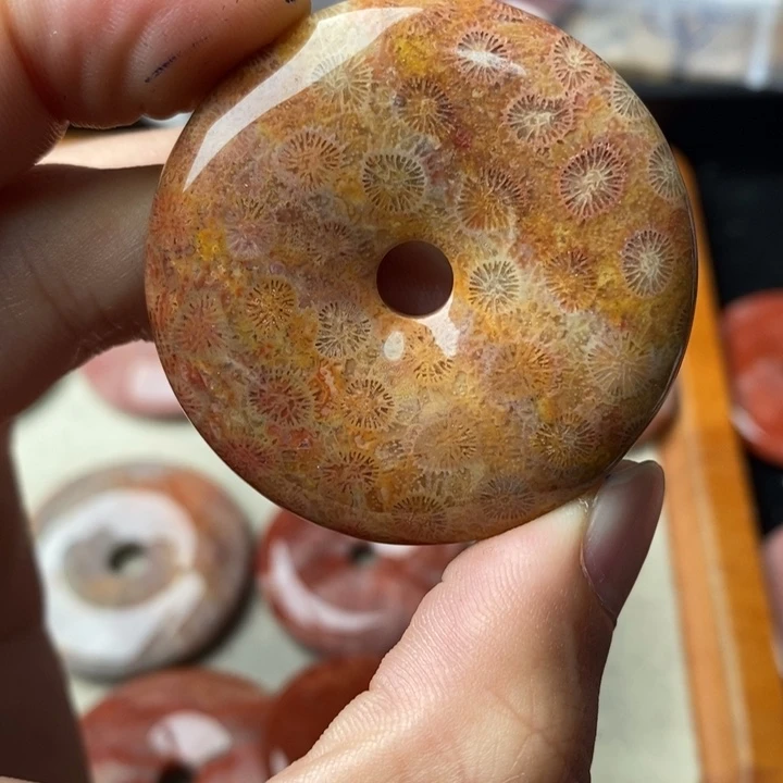硅化玉颈饰未镶嵌老*