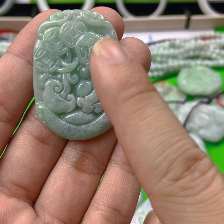 翡翠未镶嵌挂件挂件