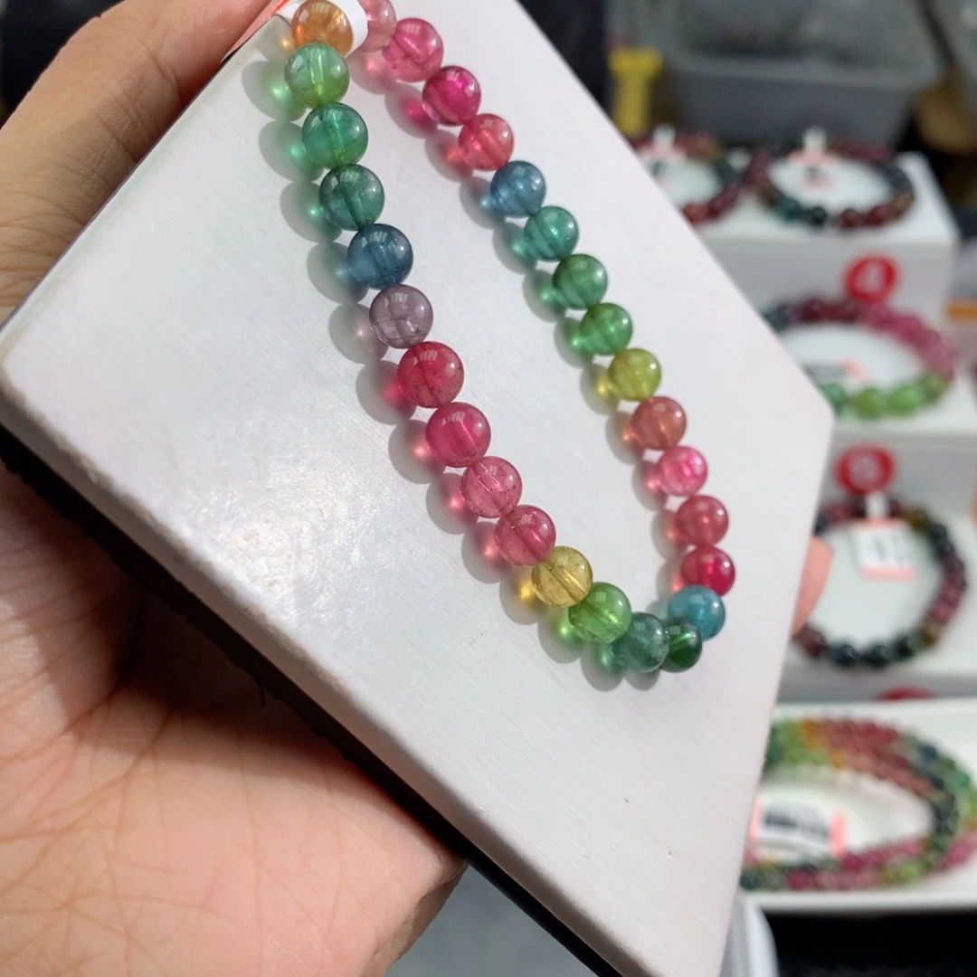 碧玺未镶嵌手链       6.8‘m。