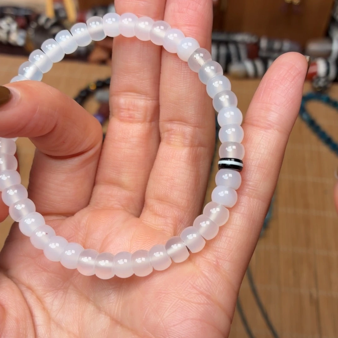 玛瑙/玉髓未镶嵌手串白色手串