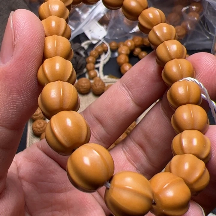 猴头核桃手串啦啦啦