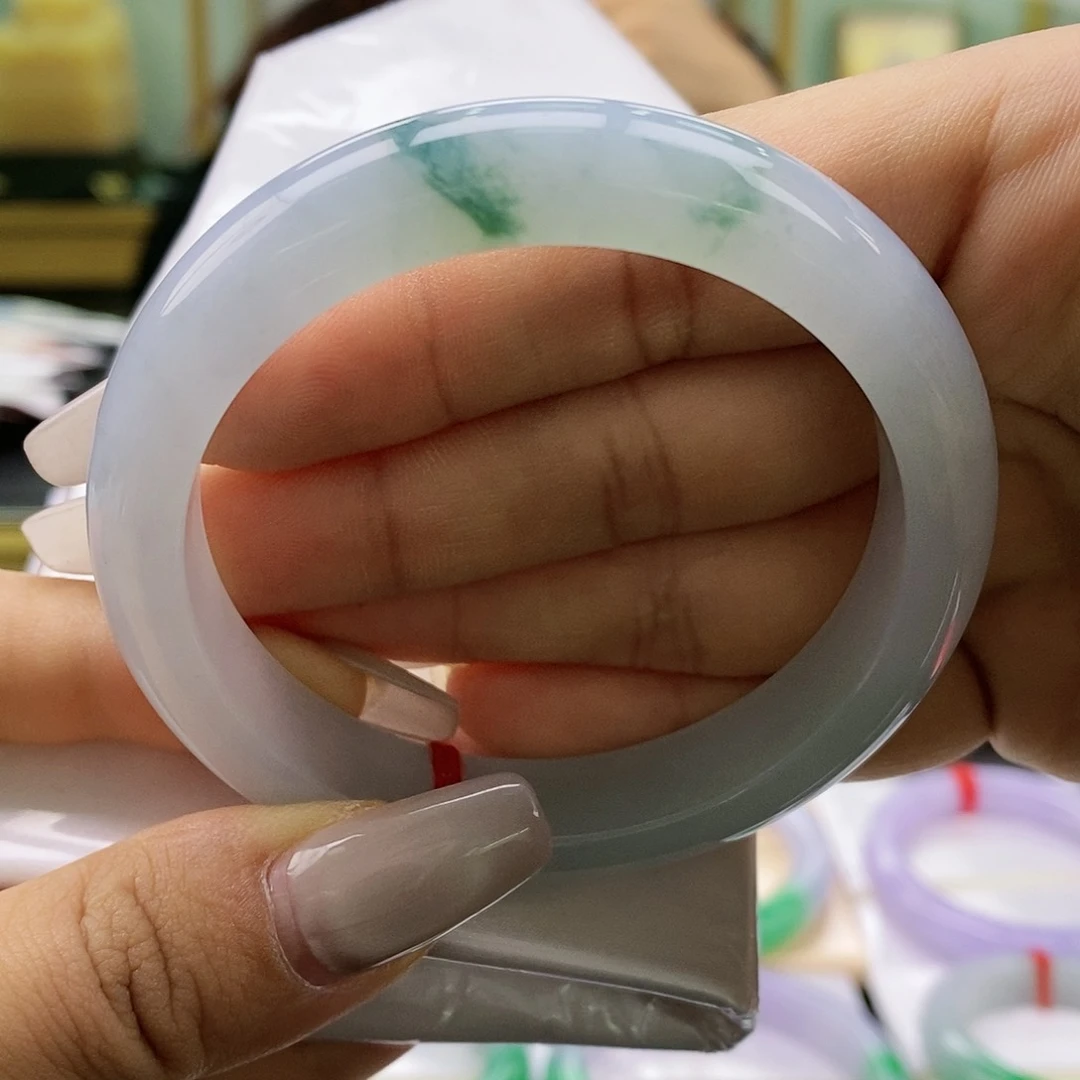 【闪购商品】未镶嵌手镯翡翠