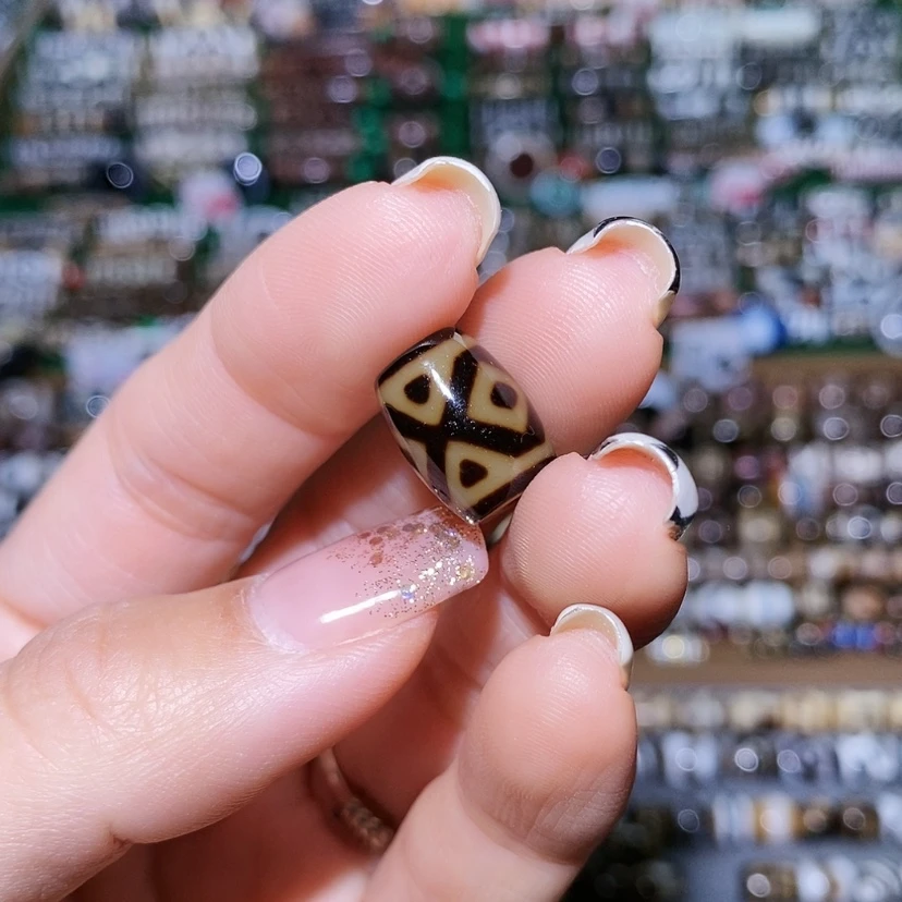 【闪购商品】玛瑙/玉髓散珠A**A