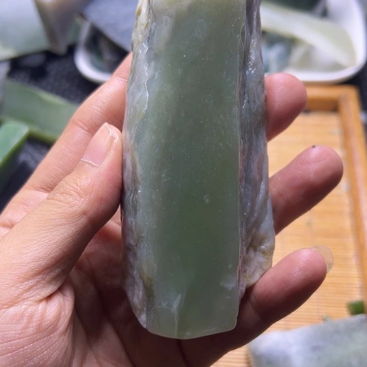 和田玉（糖玉）未镶嵌挂件