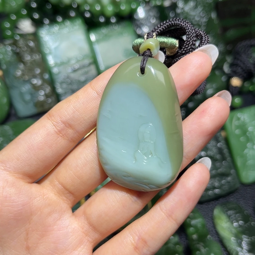 和田玉未镶嵌颈饰