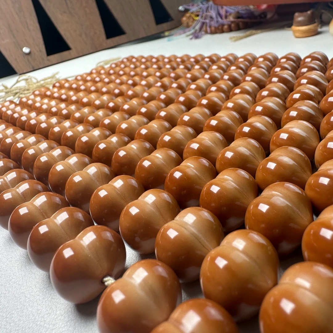 猴头手串柯基肥臀屁桃17.5mm左右尺寸原色聚宝盆雕刻爱心屁桃