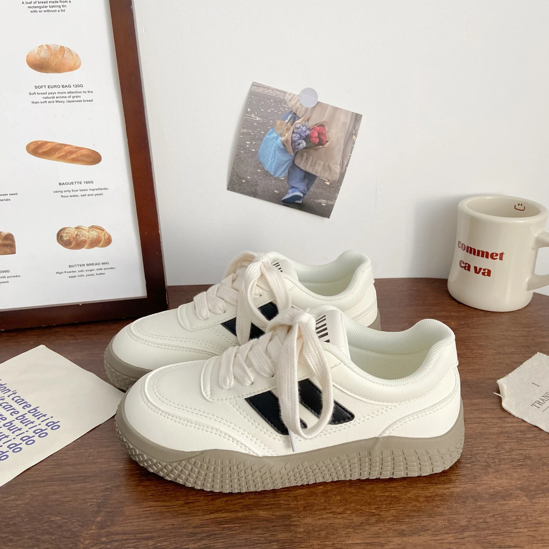 三福厚底板鞋女秋季女款德训鞋ins潮小众百搭低帮学生运动小白鞋
