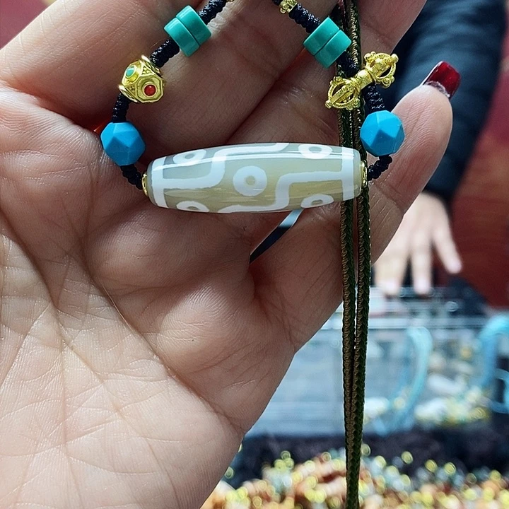 玛瑙/玉髓颈饰合金