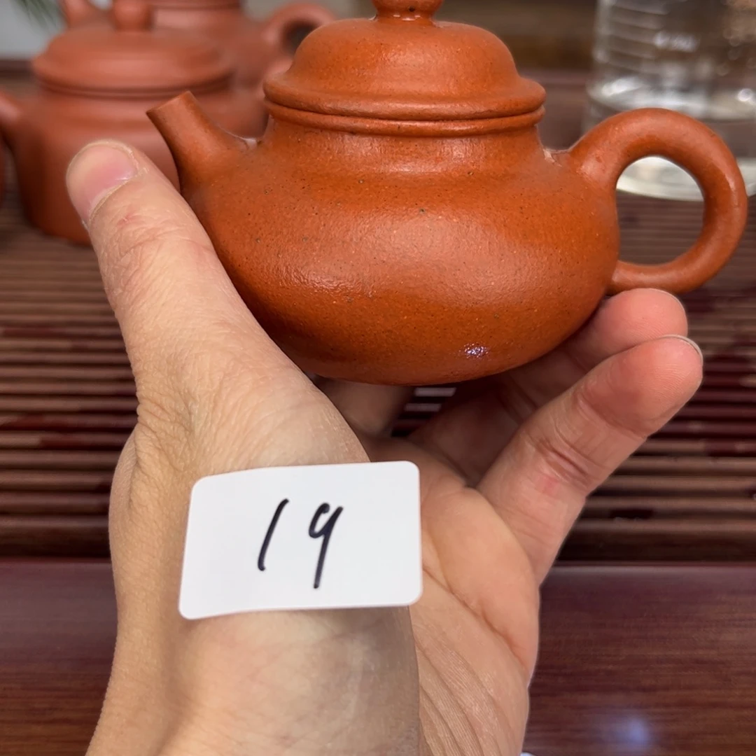 紫砂茶壶最****机微瑕 2.21-19 大红泥容天130