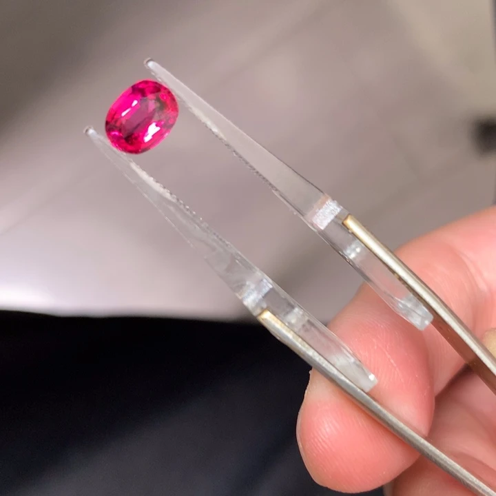 碧玺裸石未镶嵌裸石