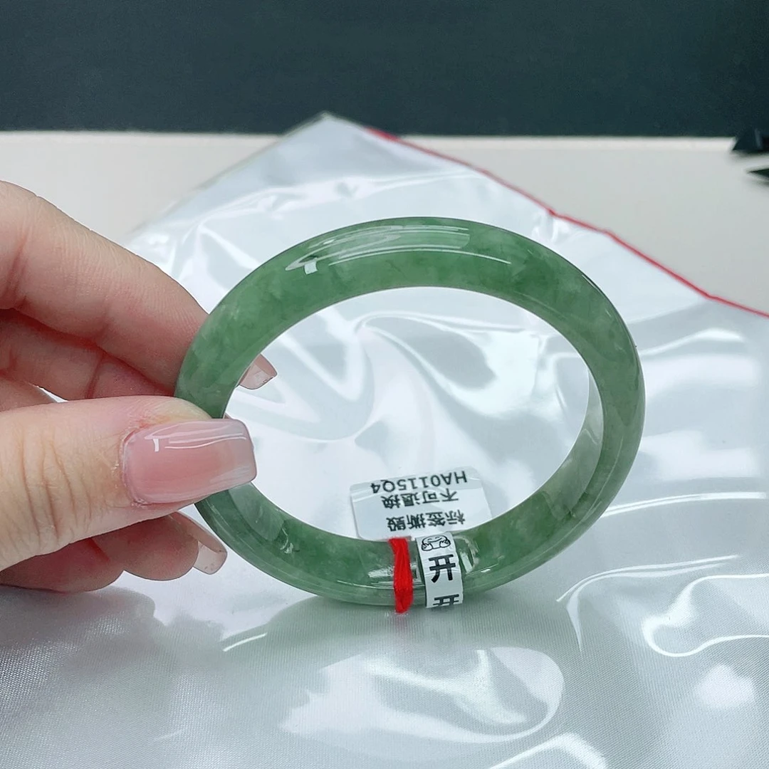 翡翠手镯未镶嵌正57.5