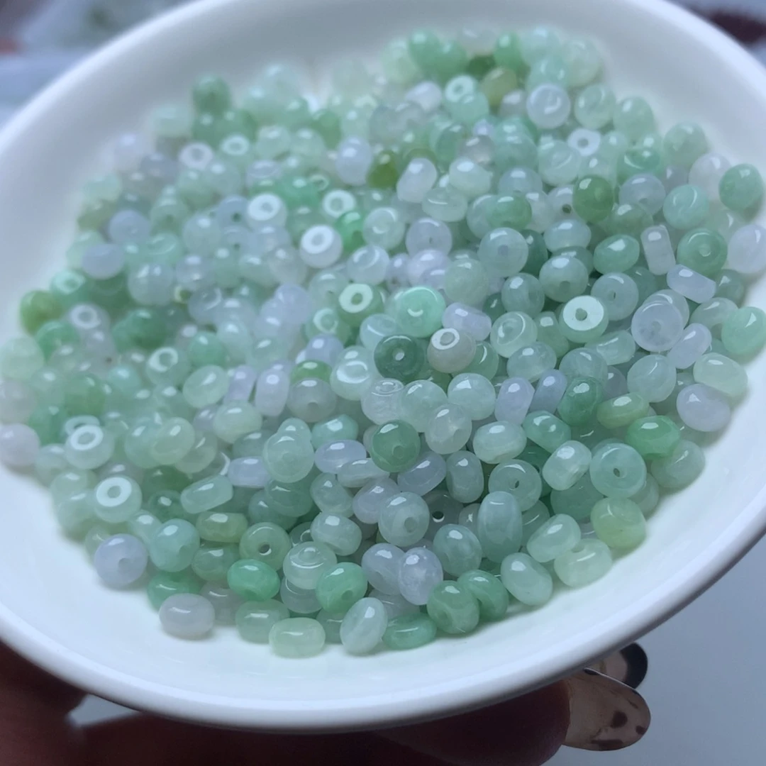 散珠翡翠卡2.8*5冰紫绿算盘60个