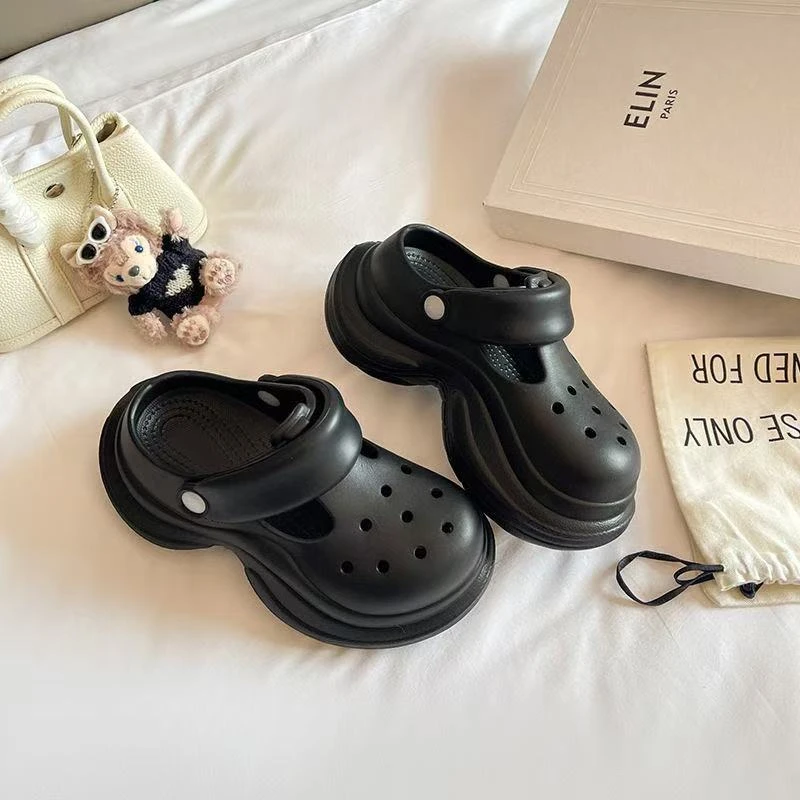 春夏时尚简约小蛮腰双色外穿女款懒人洞洞鞋