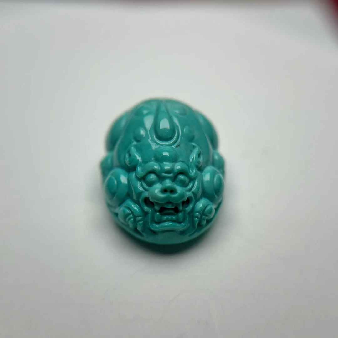 湖北天然原矿绿松石精品貔貅吊坠牌